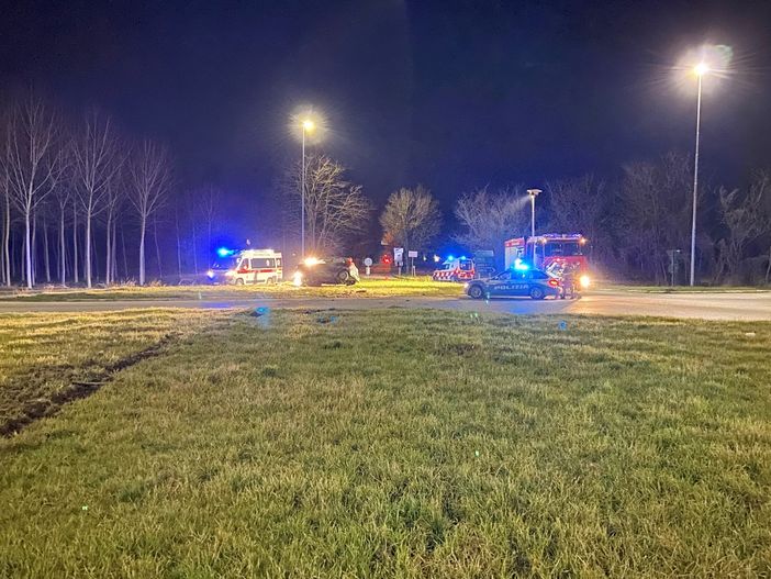 Mede: non ce l'ha fatta il 48enne coinvolto nel ribaltamento sulla provinciale 194