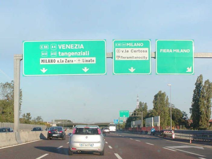 A4, per la quarta corsia chiusure da domani a Milano Certosa e Cormano (e non solo) A4, per la quarta corsia chiusure da domani a Milano Certosa e Cormano (e non solo)