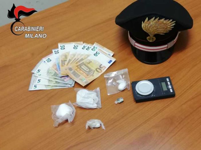 Milano: cinque arresti per spaccio