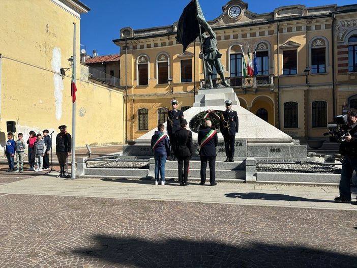 Mede, in piazza della Repubblica celebrato l’80° anniversario della Liberazione dal nazifascismo