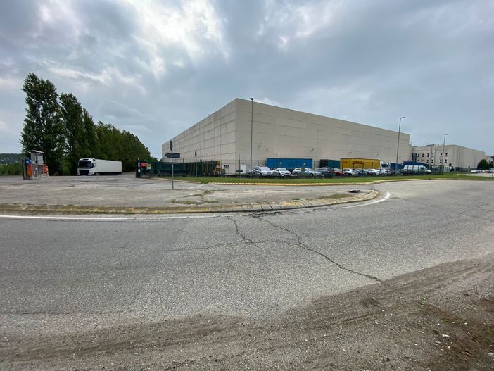 Ottobiano: operaio 33enne ferito da uno scatolone caduto da tir