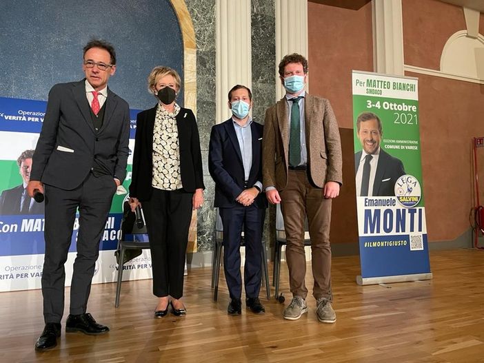Letizia Moratti presenta la riforma sanitaria: «Maggior assistenza domiciliare e continuità assistenziale» Letizia Moratti presenta la riforma sanitaria: «Maggior assistenza domiciliare e continuità assistenziale»