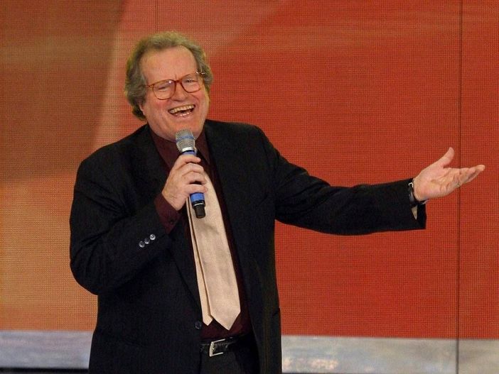 È morto Gianni Pettenati, cantante di “Bandiera gialla” È morto Gianni Pettenati, cantante di “Bandiera gialla”