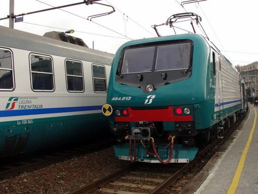 Inizio settimana con sciopero nazionale dei treni: da lunedì alle 21 disagi per pendolari e viaggiatori Inizio settimana con sciopero nazionale dei treni: da lunedì alle 21 disagi per pendolari e viaggiatori