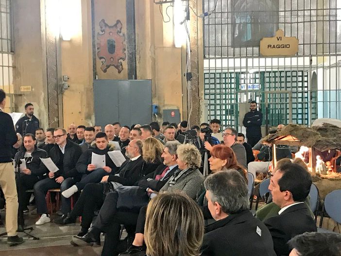 Concerto di Natale con i detenuti al carcere di San Vittore Presidente Cattaneo: “Viviamo la festa anche nelle periferie della società e della città” Concerto di Natale con i detenuti al carcere di San Vittore Presidente Cattaneo: “Viviamo la festa anche nelle periferie della società e della città”