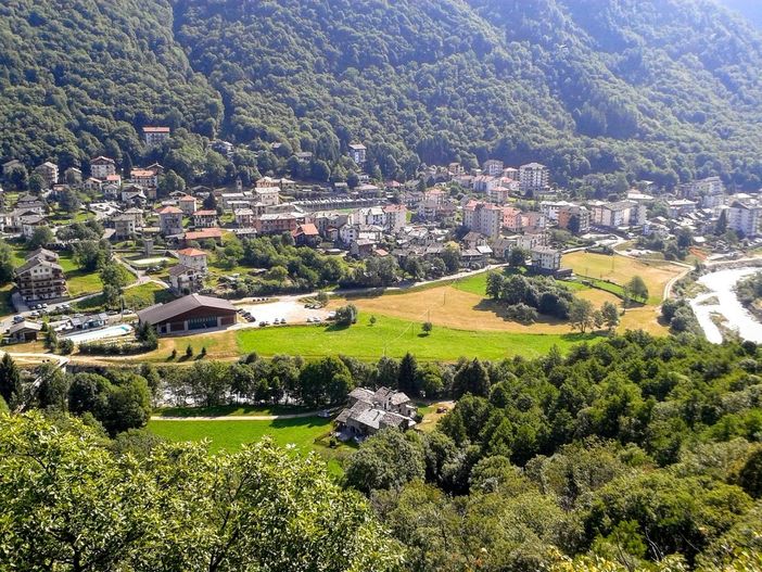 Valli di Lanzo, turismo di prossimità al “camping la roccia” di Cantoira Valli di Lanzo, turismo di prossimità al “camping la roccia” di Cantoira