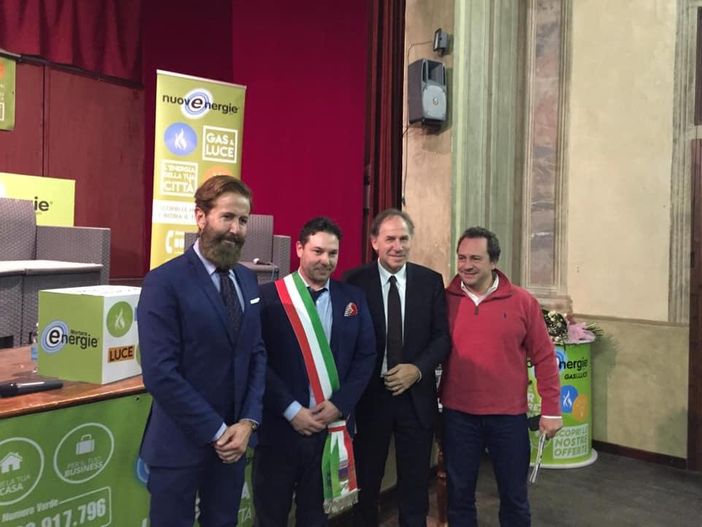 Sant’Angelo Lomellina, tutto esaurito al teatro degli Agricoltori per Baresi, Bargiggia e Ferrari