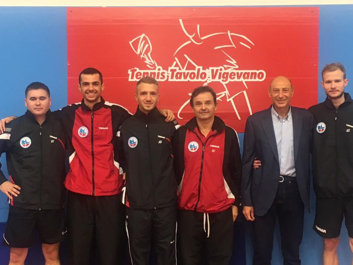 Tennistavolo serie A1, la Cipolla Rossa di Breme lotta ma si arrende ai campioni d’Italia di Messina Tennistavolo serie A1, la Cipolla Rossa di Breme lotta ma si arrende ai campioni d’Italia di Messina