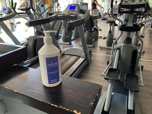 Coronavirus, si apre uno spiraglio per palestre e piscine: potrebbe arrivare il sì del Cts con una serie di norme stringenti Coronavirus, si apre uno spiraglio per palestre e piscine: potrebbe arrivare il sì del Cts con una serie di norme stringenti