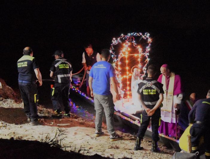 foto tratte da Facebook