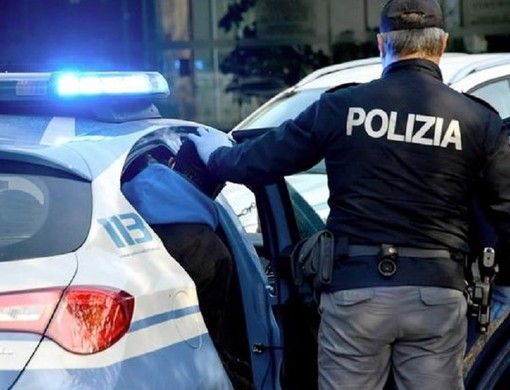 Milano: violenza sessuale su due fratelli minorenni, arrestato 67enne