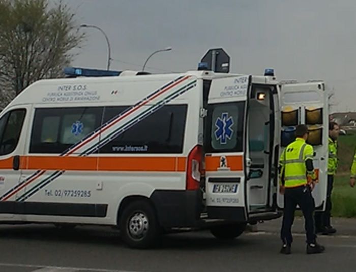 Buccinasco: cade da sei metri, 63enne in codice giallo all’Humanitas Buccinasco: cade da sei metri, 63enne in codice giallo all’Humanitas