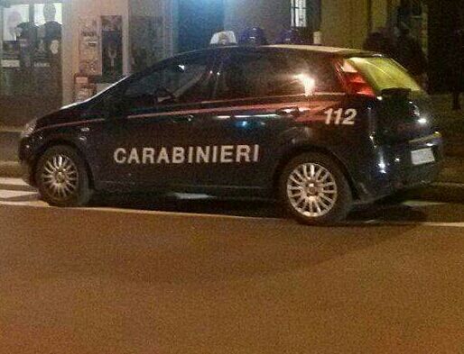 Pavia: vende bevande alcoliche oltre le 18, scatta la sanzione per titolare e clienti