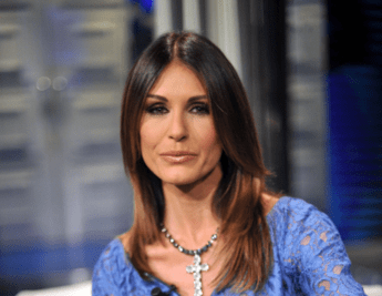 Arianna David, la lotta contro il DCA: "Una vocina mi dice di non mangiare" Arianna David, la lotta contro il DCA: "Una vocina mi dice di non mangiare"