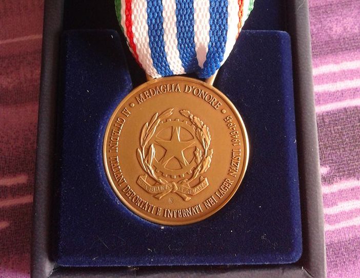 Giorno della Memoria: medaglia d'oro alla memoria per sette militari deportati nei lager nazisti Giorno della Memoria: medaglia d'oro alla memoria per sette militari deportati nei lager nazisti