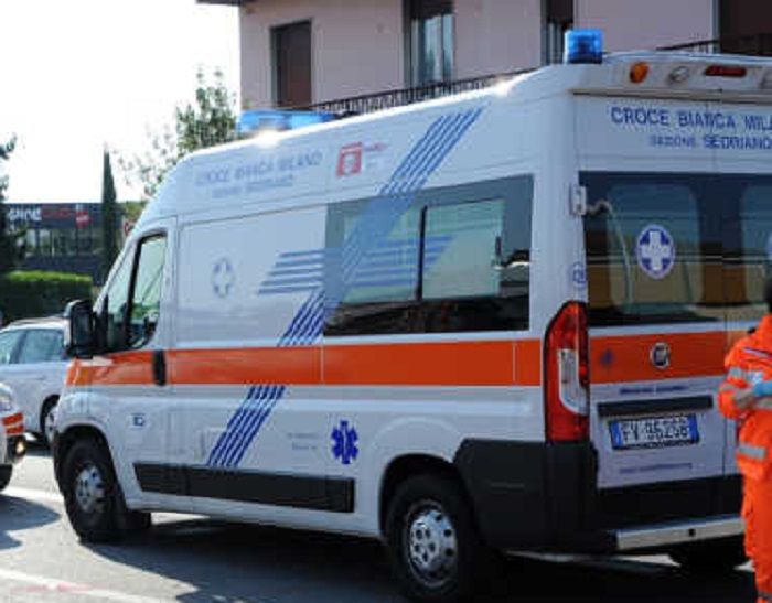 Corbetta - Incidente auto moto sulla SP ex SS11 foto Roberto Garavaglia Corbetta - Incidente auto moto sulla SP ex SS11 foto Roberto Garavaglia