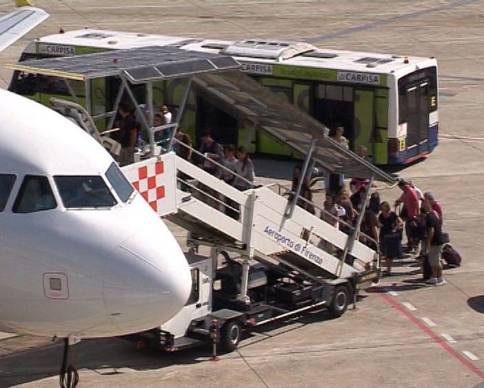 Viaggi in aereo? Addio trolley nella cappelliera