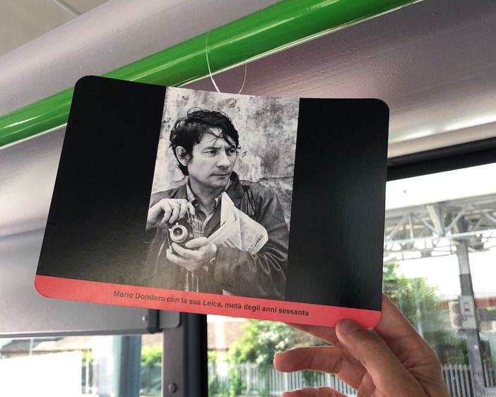 Sugli autobus Autoguidovie di Pavia una “mostra diffusa” degli scatti di Mario Dondero Sugli autobus Autoguidovie di Pavia una “mostra diffusa” degli scatti di Mario Dondero