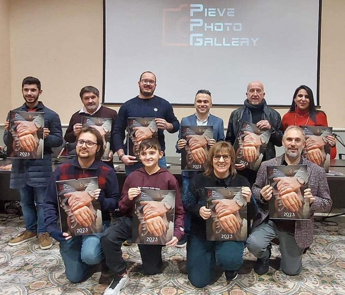 Pieve del Cairo: presentato il calendario 2023 realizzato dal circolo Pieve Photo Gallery Pieve del Cairo: presentato il calendario 2023 realizzato dal circolo Pieve Photo Gallery