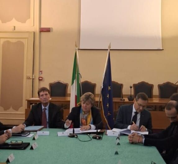 Pavia: Prefettura, Abi e territorio per il contrasto dell’usura e dell’estorsione Pavia: Prefettura, Abi e territorio per il contrasto dell’usura e dell’estorsione