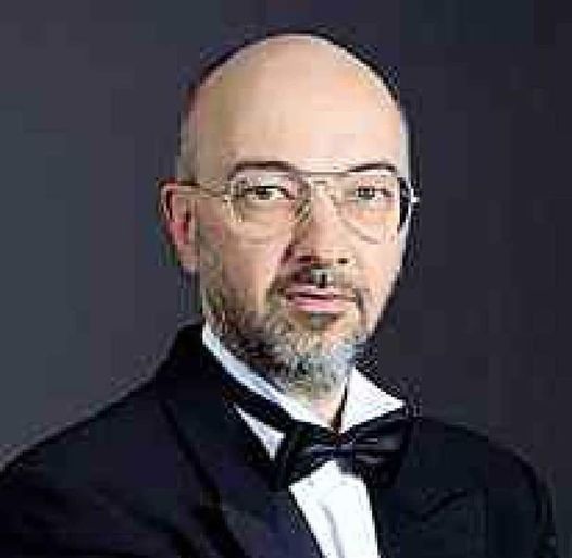 Macbeth trionfa alla Scala, ma la regia divide. Tra i migliori il Maestro magentino Alberto Malazzi Macbeth trionfa alla Scala, ma la regia divide. Tra i migliori il Maestro magentino Alberto Malazzi