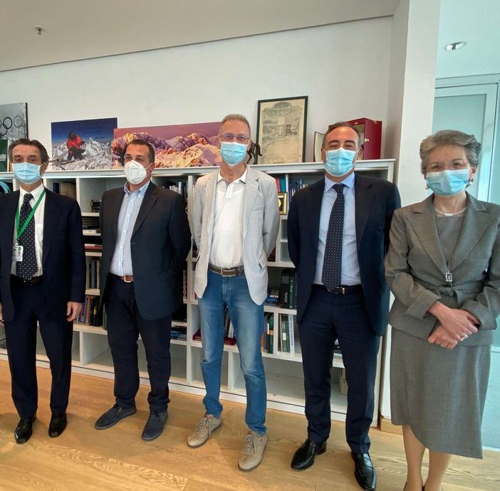 Giornata mondiale del donatore, al via il programma per la raccolta del plasma iperimmune dei donatori volontari di sangue