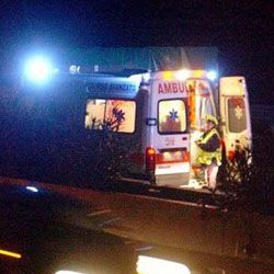 Mortara: caduta da moto, ferito lievemente un 16enne