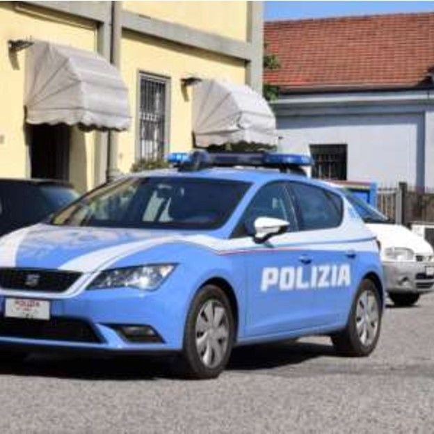 Vigevano: rubano 100 euro in monete da un negozio, ma vengono bloccati e arrestati dalla Polizia Vigevano: rubano 100 euro in monete da un negozio, ma vengono bloccati e arrestati dalla Polizia