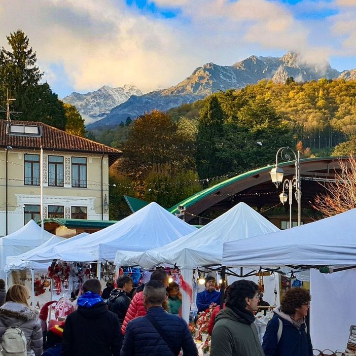 E' partita la 21a edizione del Mercatino degli Angeli a Sordevolo nel biellese