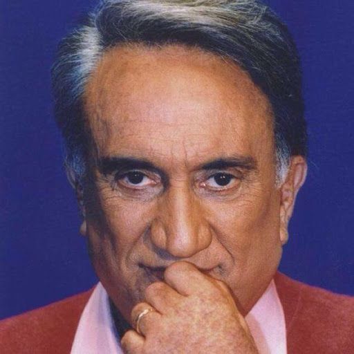 Emilio Fede, i funerali oggi – 4 settembre 2025 Emilio Fede, i funerali oggi – 4 settembre 2025