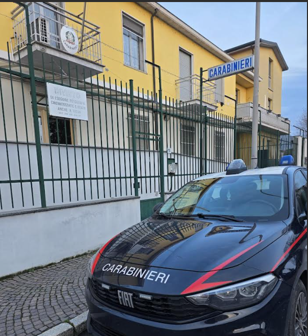 Garlasco, ripetuti maltrattamenti e richieste estorsive nei confronti della madre 80enne: i carabinieri arrestano il figlio