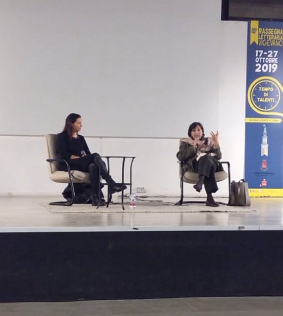 Vigevano, la scrittrice Ilaria Tuti ospite alla 18esima edizione della Rassegna Letteraria Vigevano, la scrittrice Ilaria Tuti ospite alla 18esima edizione della Rassegna Letteraria