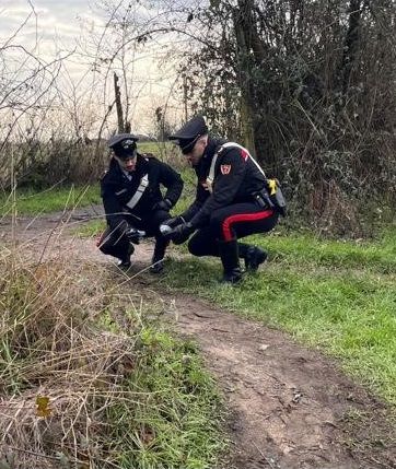 Spaccio di stupefacenti nelle campagne tra Pavese e Lodigiano, trovata cocaina e marijuana