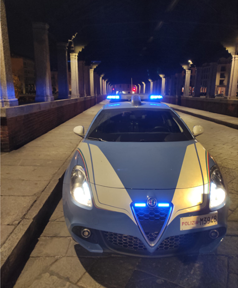 Pavia: rapinano un 22enne, arrestati tre componenti di una baby gang. Due hanno diciassette anni