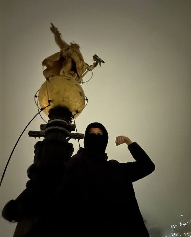 Novara, scalata proibita sulla cupola di San Gaudenzio: il comune denuncia l’influencer “Dedelate” Novara, scalata proibita sulla cupola di San Gaudenzio: il comune denuncia l’influencer “Dedelate”