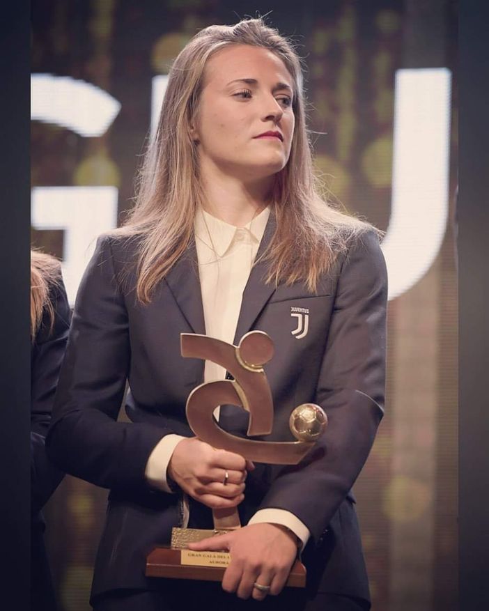 Calcio: la tromellese Aurora Galli inserita nella "Top 11" femminile al Gran Galà del Calcio