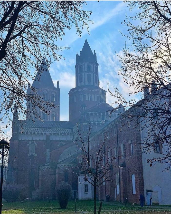 Weekend di Pasqua in zona rossa”, “Oltre Confine Onlus” organizza 3 nuovi tour online