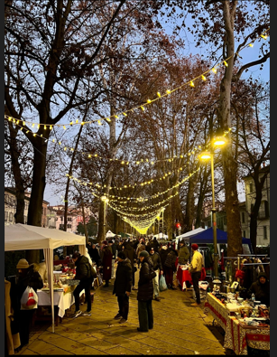 Domenica 14 appuntamento in allea Matteotti per l’ultimo mercatino del ri-uso nuova vita alle cose del 2025