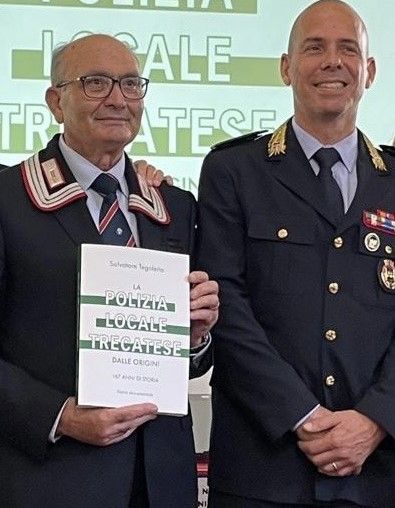 Trecate, presentato il libro “La Polizia locale trecatese: dalle origini, 167 anni di storia” Trecate, presentato il libro “La Polizia locale trecatese: dalle origini, 167 anni di storia”