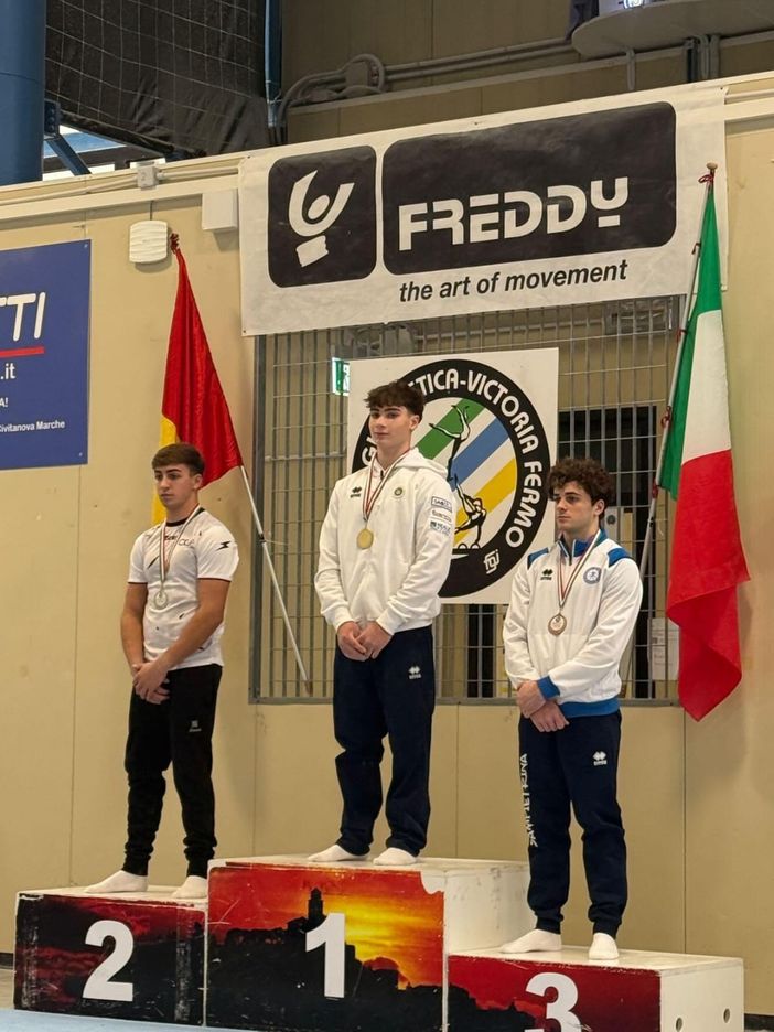 Ginnastica, Jacopo Sala (Costanza Massucchi) conquista il titolo di campione italiano nel cavallo con maniglie a Fermo