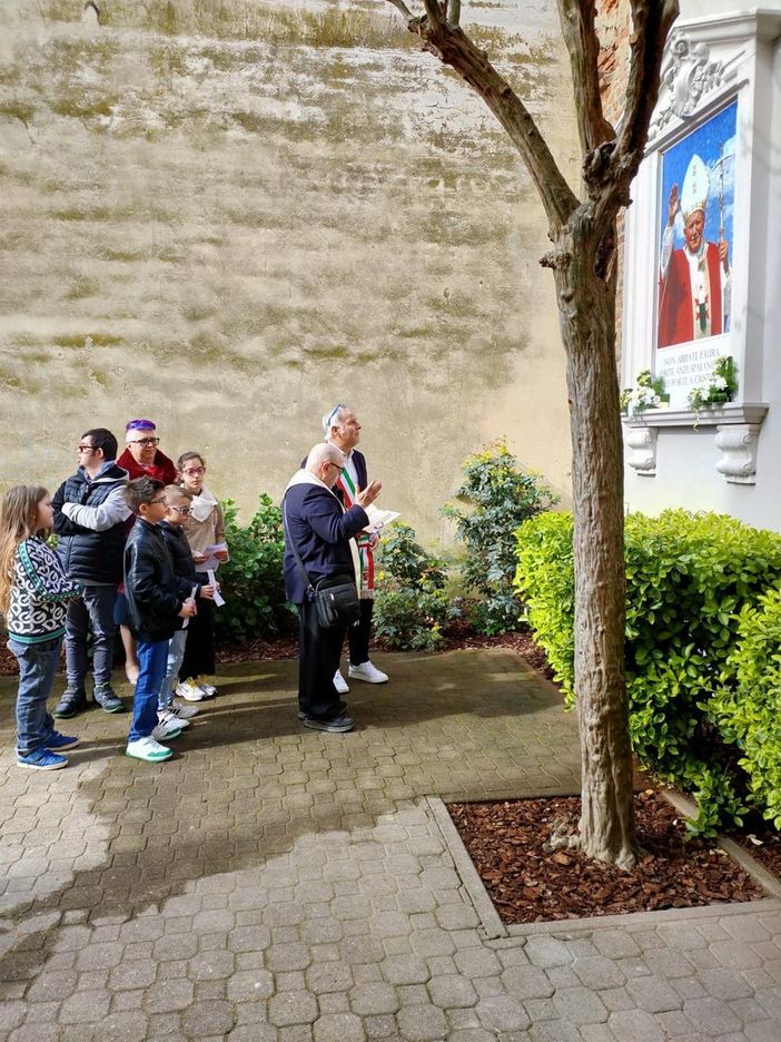 Zeme: inaugurata l'effigie del Papa santo Giovanni Paolo II