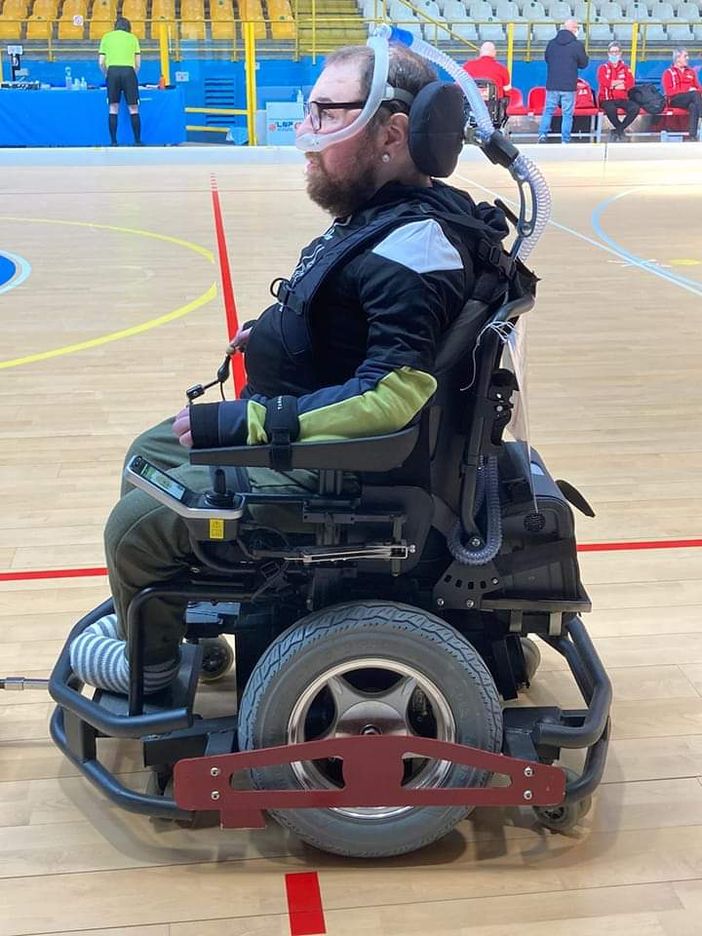 Fausto Azzaro aveva 31 anni Fausto Azzaro aveva 31 anni