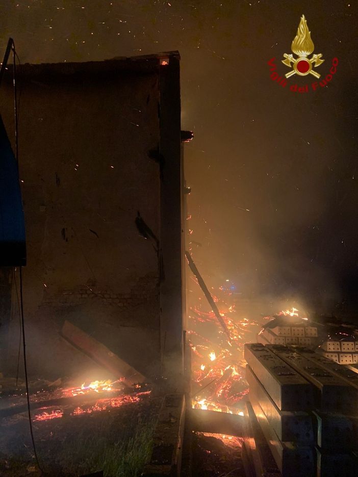 Pavia, area ex scalo merci: esclusa la dispersione di fibre di amianto verso le aree residenziali circostanti Pavia, area ex scalo merci: esclusa la dispersione di fibre di amianto verso le aree residenziali circostanti