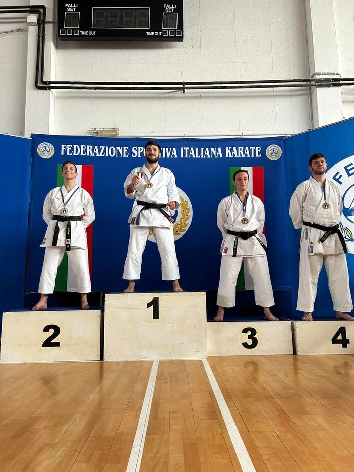 Karate: ai campionati italiani, pioggia di medaglie per Lorenzo Azzalin (Costanza Mortara)