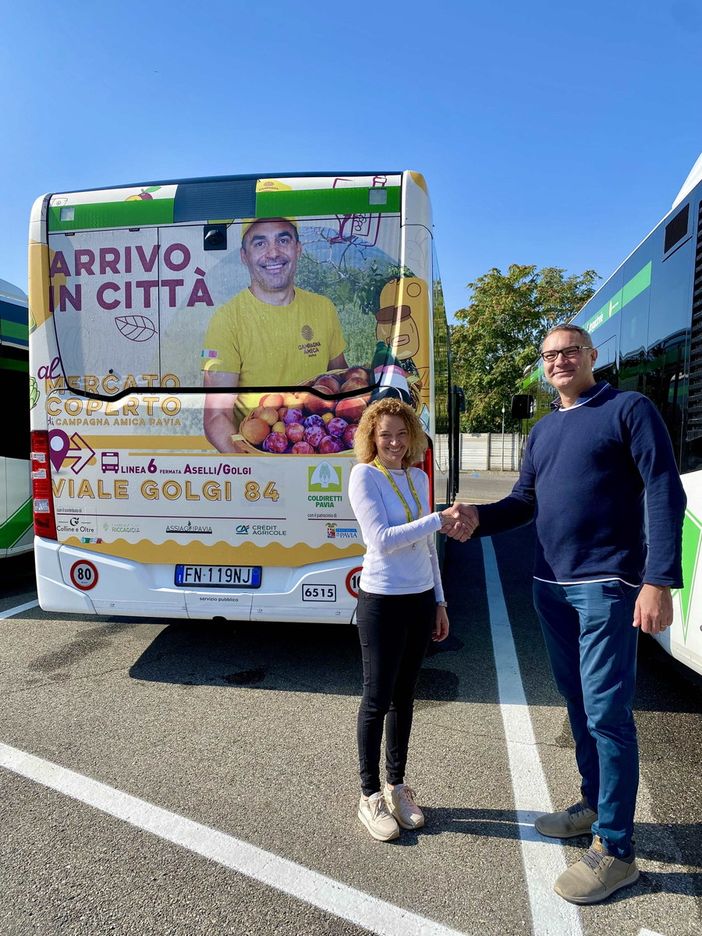 Pavia: Mercato Coperto, parte la campagna sugli autobus cittadini