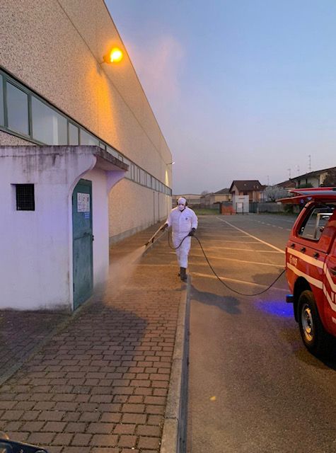 Robbio, nuova disinfezione delle strade cittadine. Le operazioni inizieranno questa sera (venerdì)
