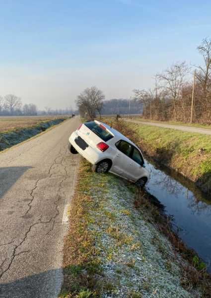 Mistero a Cisliano: donna trovata in ipotermia nelle campagne, disperso il marito