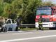 Magenta: auto in fiamme sul cavalcavia vicino all’Iper