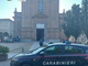 Robbio, aggredisce i Carabinieri dopo aver dato in escandescenze vicino alla parrocchia: arrestato 28enne