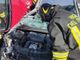 Scontro tra auto e furgone sull'autostrada Milano-Genova, soccorse 2 persone